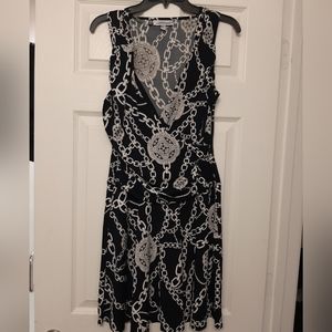 JENNIFER LOPEZ Black/White Chain Link Sleeveless Cross Front Dress, Medium, EUC.
